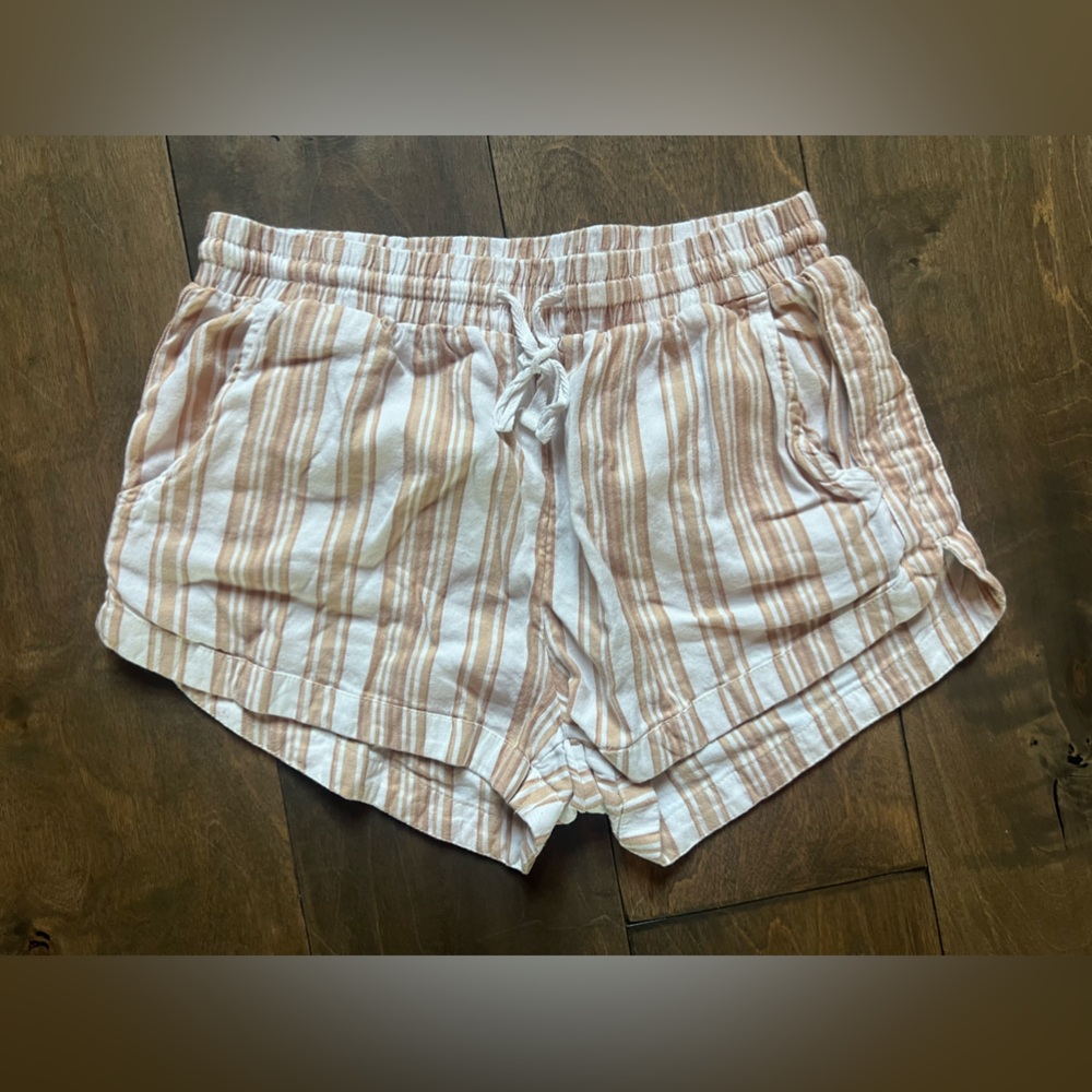Billabong women’s small short